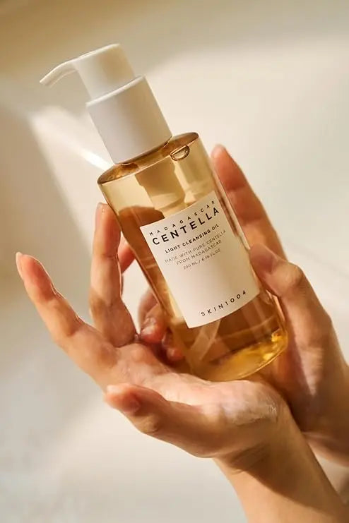 SKIN1004 Madagascar Centella Light Cleansing Oil 6.76 fl.oz, 200ml Skin1004